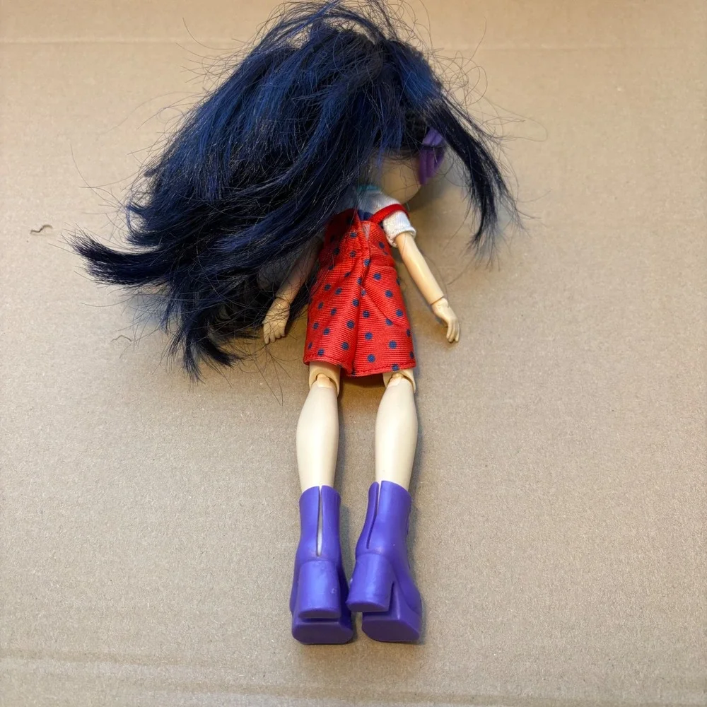 Boxy Girls‎ by Jay@Play Riley Doll Articulated Arms Legs Purple Boots Earphones